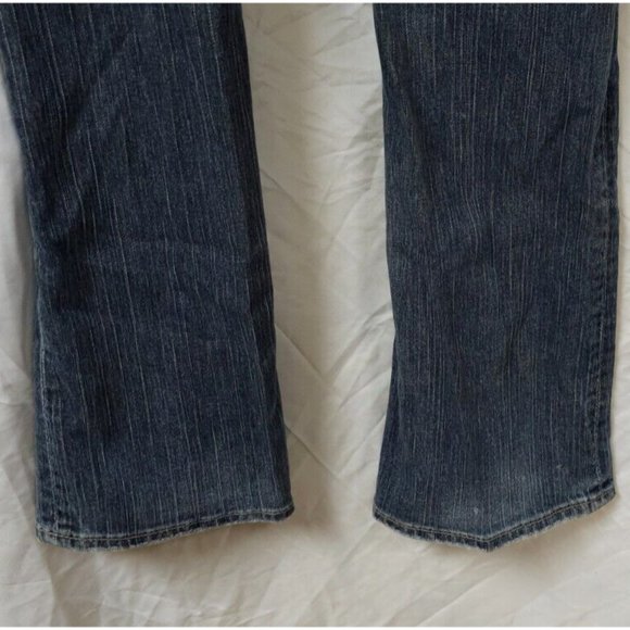 SILVER Womens CINDY 27x31 Low Rise Boot Cut Medium Wash Distressed Denim Jeans - Picture 10 of 14